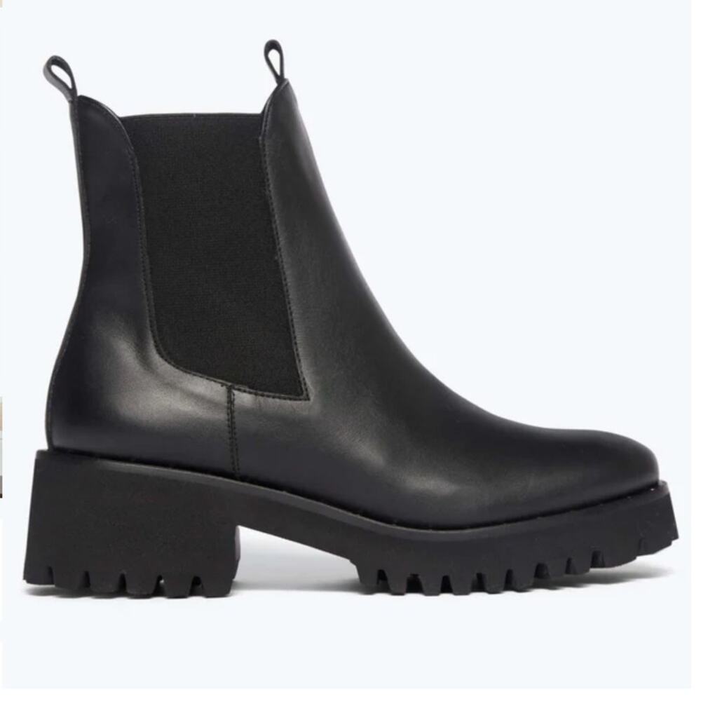 Freda Salvador Brooke Rain Boot Lug Sole Black Leather Chelsea 8‎